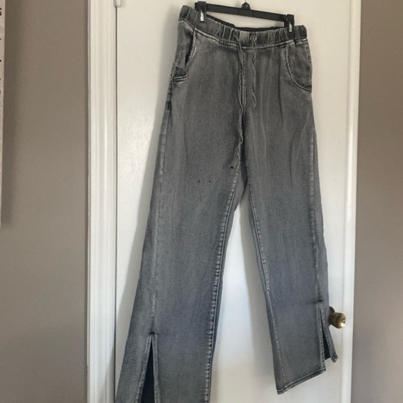 One Teaspoon faded black drawstring wide leg jeans, size Medium - Picture 1 of 12